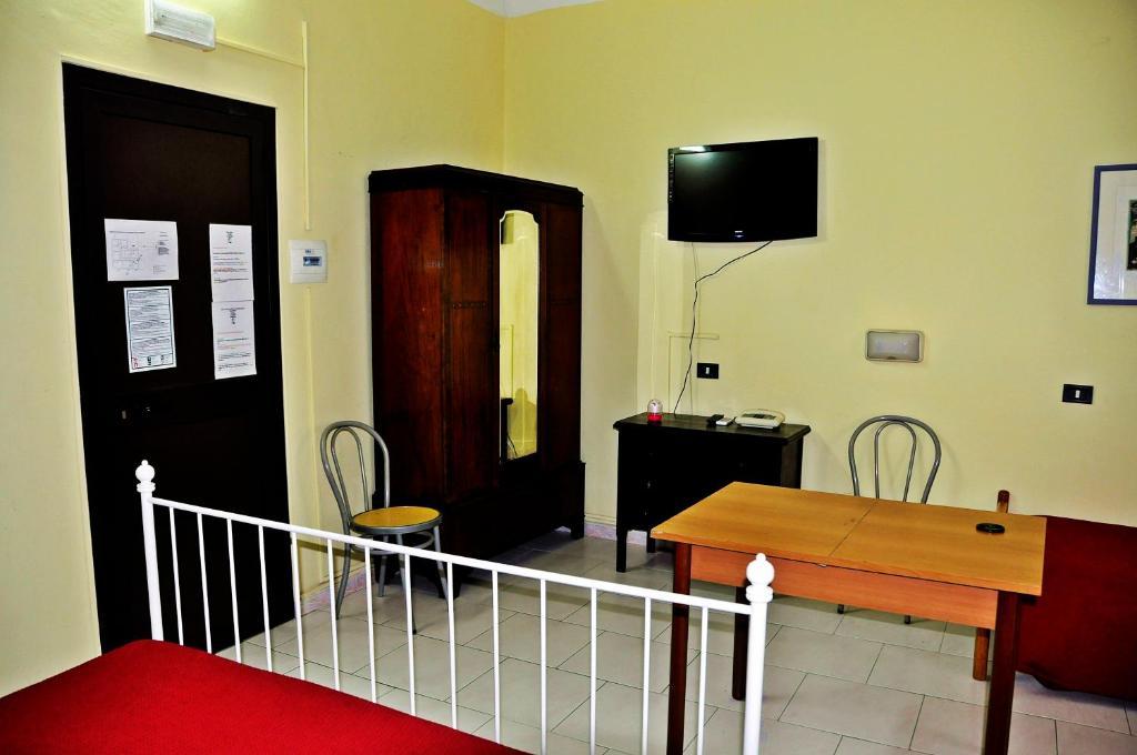 קטאניה Hotel Bellini חדר תמונה