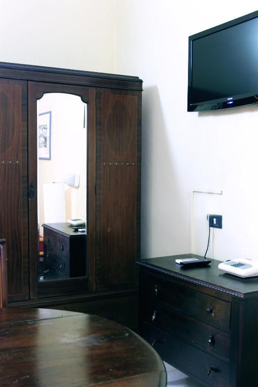 קטאניה Hotel Bellini חדר תמונה